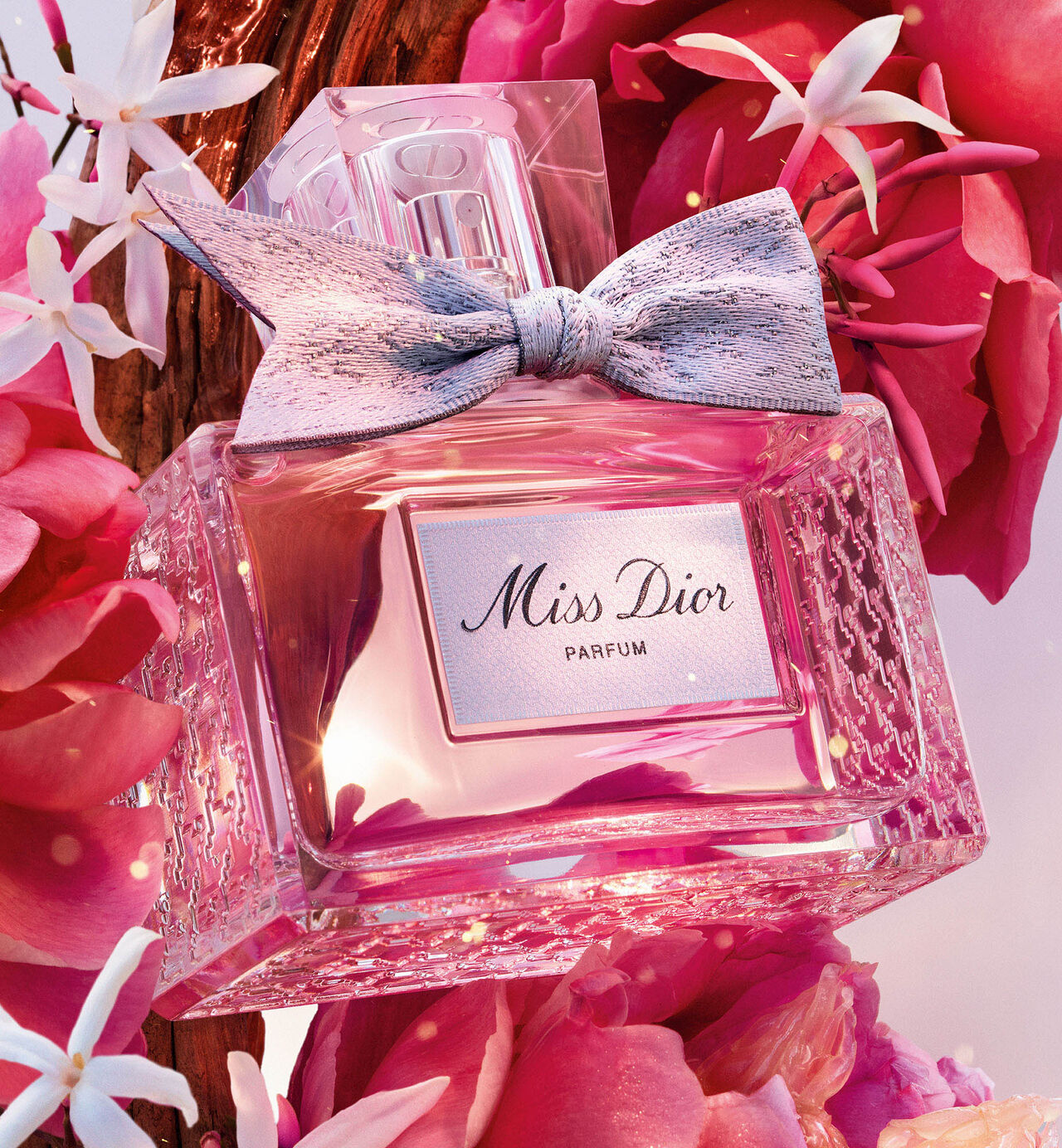 <div class="product-brand">DIOR</div>Miss Dior Parfum - Image 2