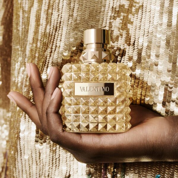 <div class="product-brand">Valentino</div>Valentino Donna Born in Roma The Gold Women Eau de Parfum - Image 2