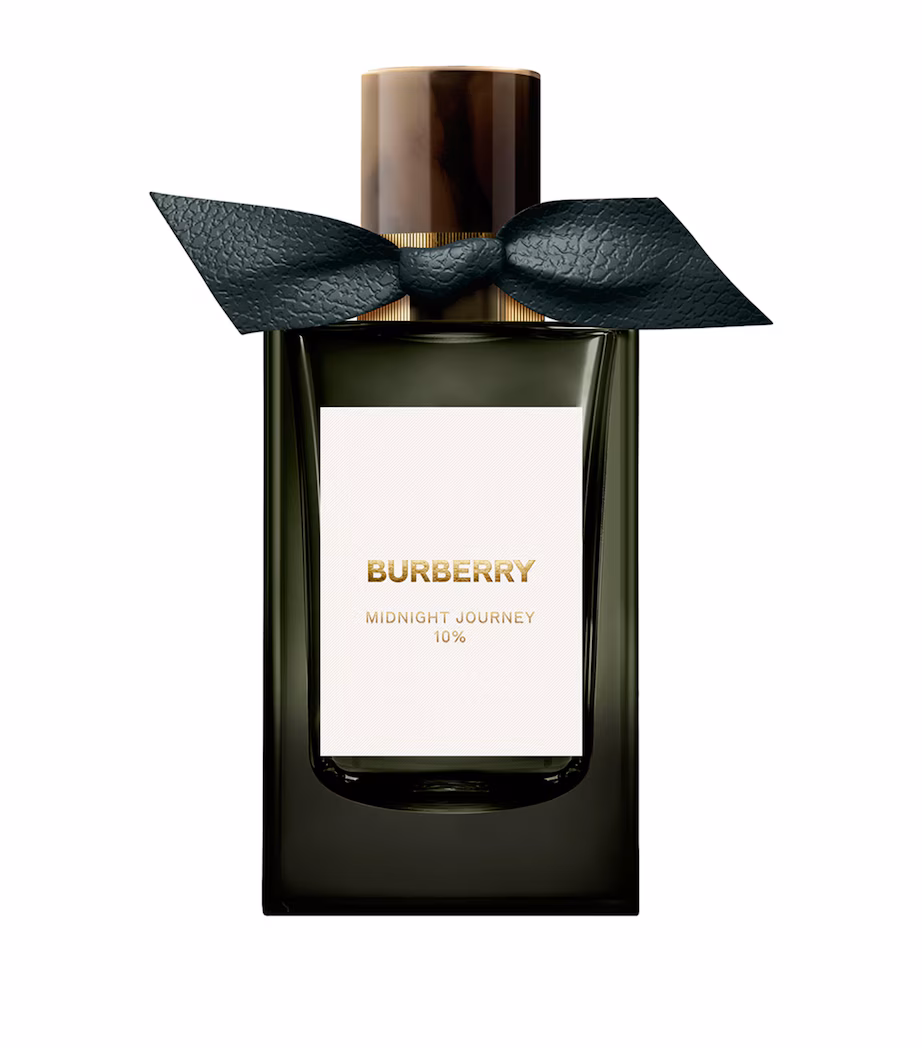 <div class="product-brand">Burberry</div>Burberry Signatures Midnight Journey Eau de Parfum Private Line