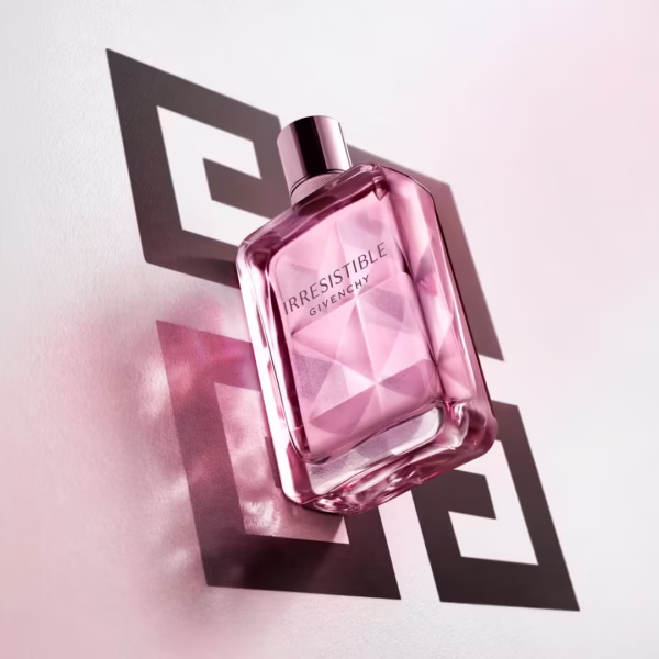 <div class="product-brand">Givenchy</div>Givenchy Irresistible Very Floral Eau De Parfum - Image 4